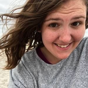 Meet your Posher, Alexandra